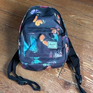 Herschel Classic™ Backpack | Mini - 6.5L